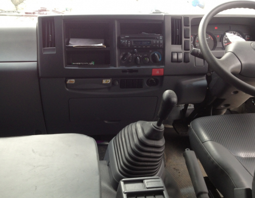 ขายดาวน์ หกล้อใหญ่ ISUZU FORWARD FTR 240 แรงม้า รถห้างรุ่นใหม่ล่าสุด