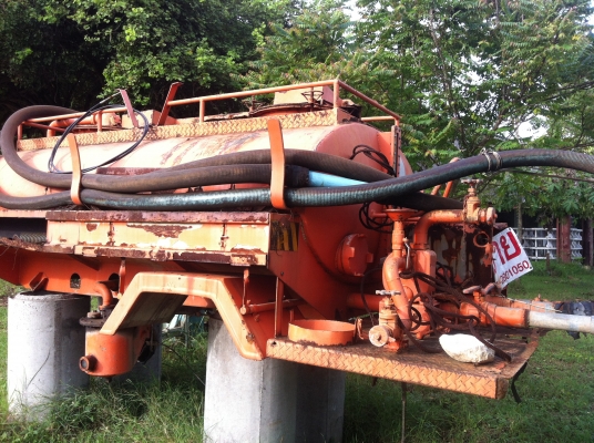 ขายแทงค์น้ำติดรถดูดส้วม พร้อมปั๊ม