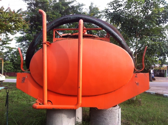 ขายแทงค์น้ำติดรถดูดส้วม พร้อมปั๊ม