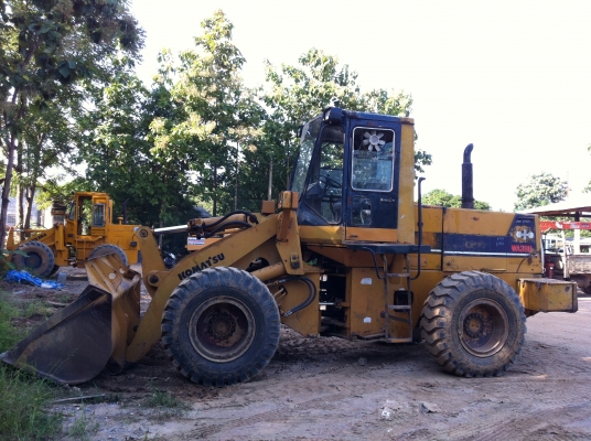 ขายรถตัก KOMATSU WA300