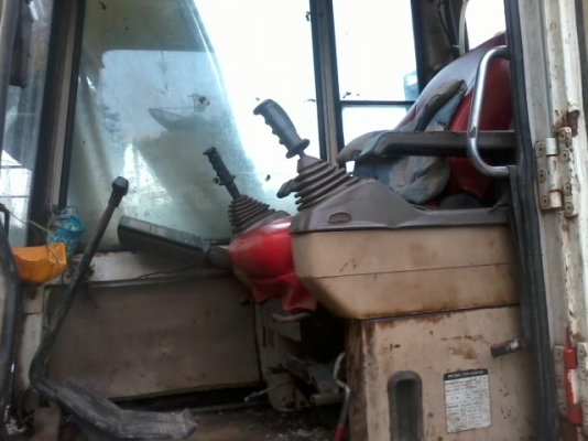 ขายรถแม็กโครโคมัสสุPC 120-5  รถสถาพเต็มพร้อมใช้งานปูมอามพิเศษคันโทนสั้น