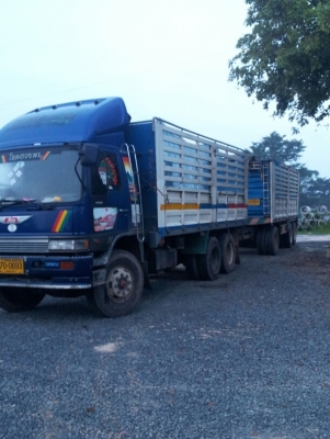 ขายดาวน์ hino 3 m ราคาถูกเพียง 250,000 เท่านั้น