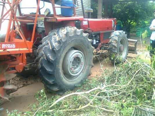 ขาย แมสซี่ 390 รุ่น2 สองเพลาพร้อมใช้ครับ 580000