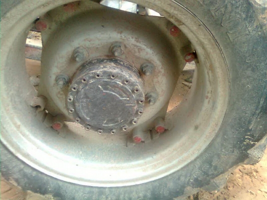 ขาย แมสซี่ 390 รุ่น2 สองเพลาพร้อมใช้ครับ 580000