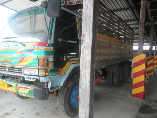 Isuzu คัสซี 3089846 วางเครื่อง 195 BoInter เกียร์อีตัน ช่วงล่าง Rock 210 พร้อมใช้ Isuzu คัสซี 3089846 วางเครื่อง 195 BoInter เกียร์อีตัน ช่วงล่าง Rock 210 พร้อมใช้