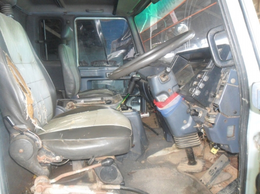 Isuzu คัสซี 3089846 วางเครื่อง 195 BoInter เกียร์อีตัน ช่วงล่าง Rock 210 พร้อมใช้ Isuzu คัสซี 3089846 วางเครื่อง 195 BoInter เกียร์อีตัน ช่วงล่าง Rock 210 พร้อมใช้