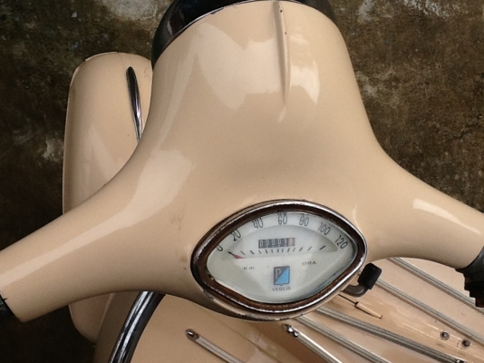Vespa 64 เครื่องดี สีสวย