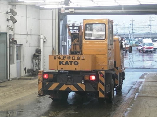 ขายรถเครนMITSUBISHI FIGHTER พร้อมเครน7ตันเก่าญี่ปุ่น