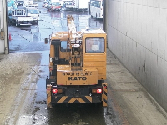 ขายรถเครนMITSUBISHI FIGHTER พร้อมเครน7ตันเก่าญี่ปุ่น