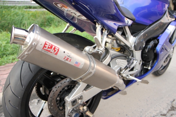 บรีส ไบค์ ช็อป ลำลูกกา ขาย YAMAHA R1 ปี 2001 ทะเบียนแท้ โอนขนส่งทั่วไทย