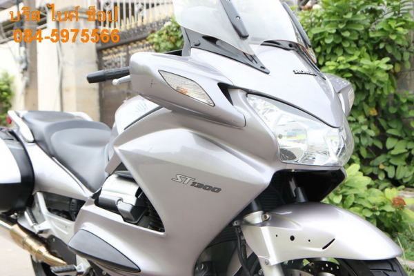 บรีส ไบค์ ช็อป ลำลูกกา ขาย HONDA ST 1300 ปี2005 อินวอยล์พร้อมสรรพสามิต