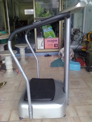 เครื่องสั่นเท้า slimmate 220v/50 Hz 200w ของไต้หวัน