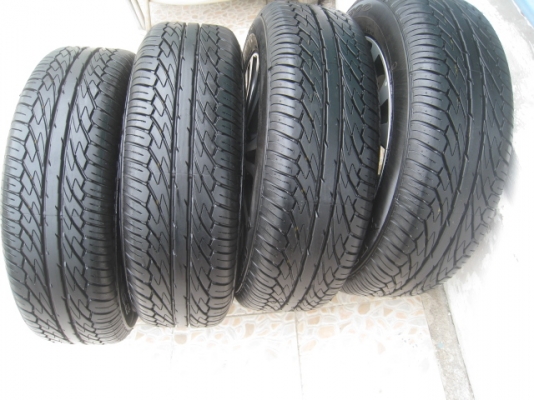 ขายล้อแม็ก honda freed ป้ายแดง 15"x5.5" et50 4 รู 100 + ยางปี 12 สนใจติดต่อเล็กคลองสามครับ (081-3747940)