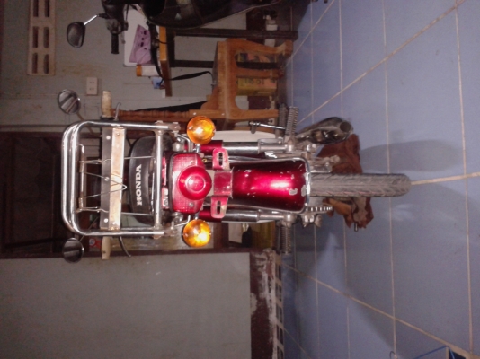 ขายรถC-90 มีเล่มโครง อินวอยเครื่อง ชุดโอน+ชื่อเจ้าของเก่า พร้อมโอน ไฟออกทุกดวง เครื่องLifan 125 เดิม สีตรงเล่มครับ ขอตั้งไว้ที่ 22000 บ. ต่อรองได้นะ รถอยู่เชียงใหม่ครับ สนใจ โทร 082-0374595 ปอนด์ ครับ