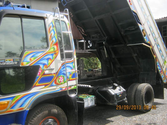 ขายหกล้อดั้มฮีโน่JO8Cเครื่อง210เเรง ระบบไฟฟ้าทั้งคัน(ใช้งานได้ไม่กี่เดือน)