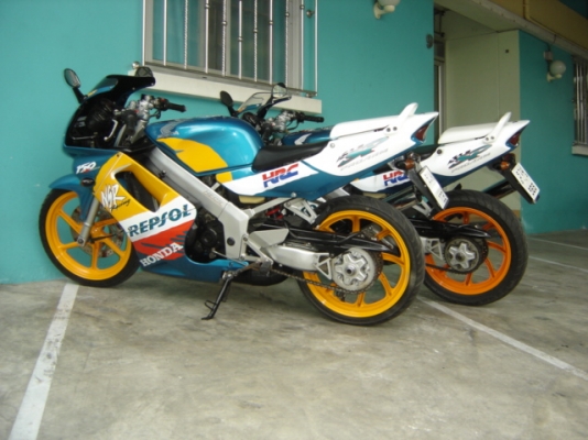 NSR PROARM 150SP สีเขียวส้ม สวยมาก ทำสีใหม่ทั้งคัน อยู่ที่ ไปรษณีย์ ยานนาวา ตรงข้ามปั้มเชลล์ กทม สนใจติดต่อ คุณ จอร์ 0808051985,0805948450