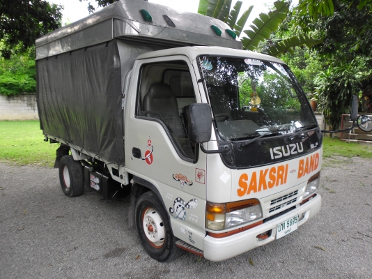 ขาย 4 ล้อ NKR ยูโรทู รถห้าง ปี 47 ไม่ติดเวลา มี 2 คัน ขาย 4 ล้อ NKR ยูโรทู รถห้าง ปี 47 ไม่ติดเวลา มี 2 คัน