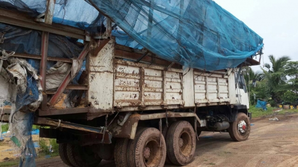 MITSU FN527 คุณ TF57XX  220TURBO 2 เพลาดั้มสามิตรตัวแรก