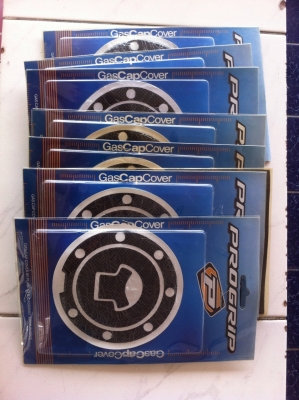 ธารนนทบุรี//ขายเครปล้ากันรอยถังน้ำมันอันละ ราคา100 บาท  (พร้อมจัดส่ง)