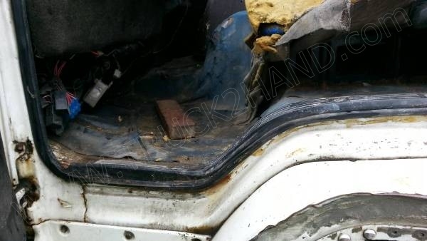 รถบรรทุก 10 ล้อ พื้นเรียบ ยี่ห้อ ISUZU รุ่น JCM490Y 160 แรงม้า รถบรรทุก 10 ล้อ พื้นเรียบ ยี่ห้อ ISUZU รุ่น JCM490Y 160 แรงม้า