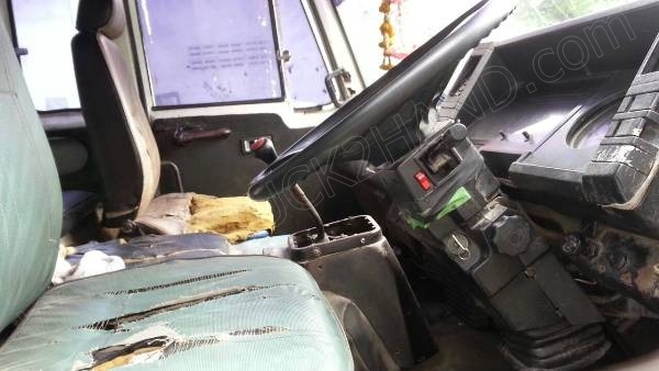 รถบรรทุก 10 ล้อ พื้นเรียบ ยี่ห้อ ISUZU รุ่น JCM490Y 160 แรงม้า รถบรรทุก 10 ล้อ พื้นเรียบ ยี่ห้อ ISUZU รุ่น JCM490Y 160 แรงม้า