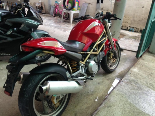 หลุดมัดจำ ดูคาติ M900 ราคานี้วันเดียวเท่านั้นครับ หลุดมัดจำ ดูคาติ M900 ราคานี้วันเดียวเท่านั้นครับ