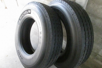รายละเอียด ขายยางใหม่ปี 2013 ครับ มิชลิน 11r 22.5 (10เส้น)
