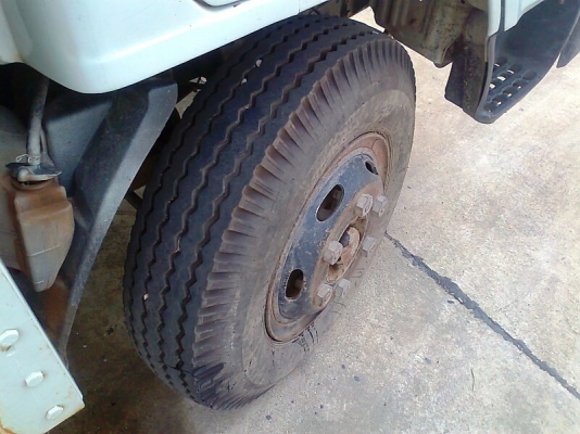 TOYOTA ไดน่า BU211 รถปี 39 เครื่อง 115 แรงม้า กระบะพื้นเหล็ก ยาว 4.5 เมตร รถสวยกริ๊บ มีทะเบียนครบ ราคาคุยได้.