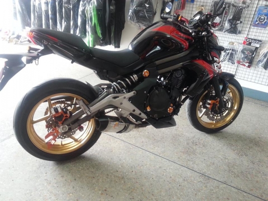 ขาย KAWASAKI  ER6N 2012 ไมล์ 5xxx  ของแต่งตรึม รับแลกเทริน์ ลดราคาคับ