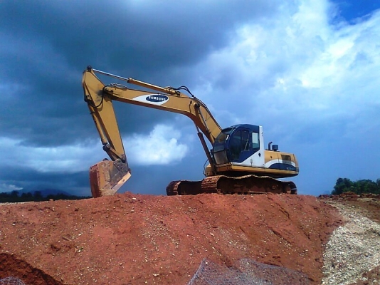 SAMSUNG 210LC สภาพกิ๊บ เก๋งสวย ภายในสวย มีแอร์เย็นเฉียบ