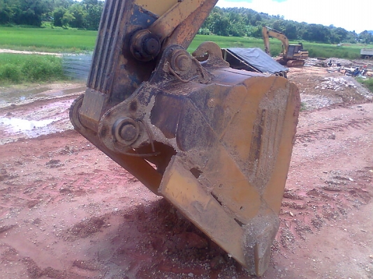 SAMSUNG 210LC สภาพกิ๊บ เก๋งสวย ภายในสวย มีแอร์เย็นเฉียบ