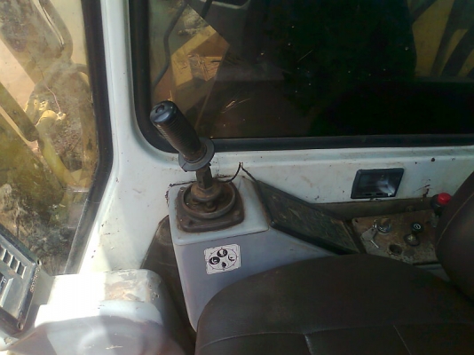 SAMSUNG 210LC สภาพกิ๊บ เก๋งสวย ภายในสวย มีแอร์เย็นเฉียบ