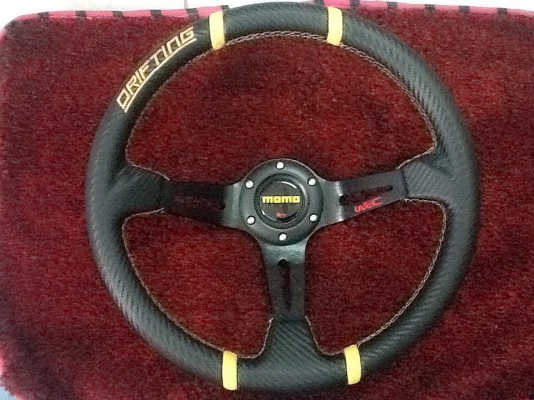 ขายพวงมาลัยแต่ง มี3อันราคาถูกครับ