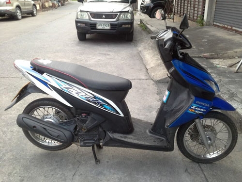 ขายด่วน click หลายคัน ราคาถูกมากๆ เริ่ม 13,900 - 15,500 สภาพรถเดิม เครื่องเดิมๆ มาก่อนได้ก่อนจ้า