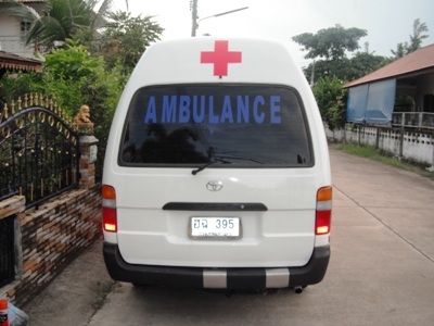 รถพยาบาลมือสอง