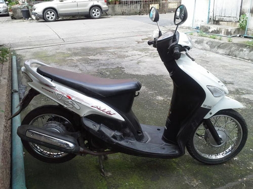 ขายด่วน Mio หลายคัน ราคาถูกมากๆ เริ่ม 11,900 - 13,900 สภาพรถเดิม เครื่องเดิมๆ มาก่อนได้ก่อนจ้า ขายด่วน Mio หลายคัน ราคาถูกมากๆ เริ่ม 11,900 - 13,900 สภาพรถเดิม เครื่องเดิมๆ มาก่อนได้ก่อนจ้า