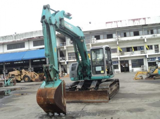 Kobelco  130 UR