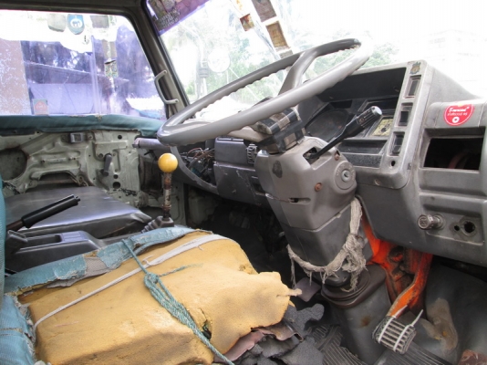 ขาย Hino FC 120แรง 6ล้อ รถห้าง ยาว6ม. ปี93. ขาย Hino FC 120แรง 6ล้อ รถห้าง ยาว6ม. ปี93.