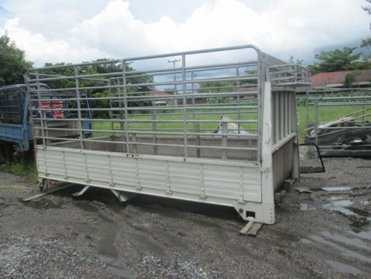 ขายกระบะ รถ 6 ล้อ