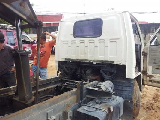 ขาย ISUZU NHR55C รถ4ล้อดั๊มพร้อมใช้พร้อมโอน ขาย ISUZU NHR55C รถ4ล้อดั๊มพร้อมใช้พร้อมโอน