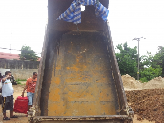 ขาย ISUZU NHR55C รถ4ล้อดั๊มพร้อมใช้พร้อมโอน ขาย ISUZU NHR55C รถ4ล้อดั๊มพร้อมใช้พร้อมโอน