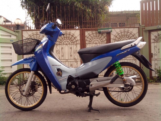 ขออนุญาติขาย HONDA WAVE 125 U-Box มือเดียว ล้อทอง