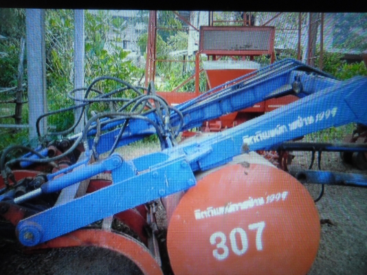 ขายรถไถติดคีบกิจติพงษ์ FORD 6600 เครื่อง T5 เอกสารเล่มทะเบียน