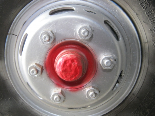 หกล้อดั้ม ISUZU NPR