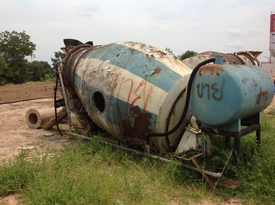 ขายโม่ผสมปูนขนาด6คิวสภาพดี. สนใจติดต่อเสี่ยจอย085-7799776