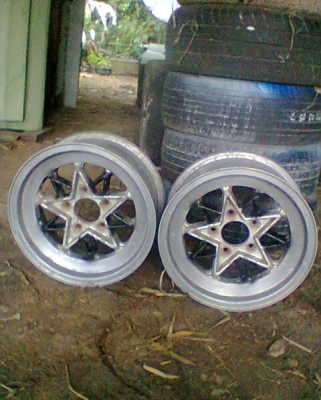 ล้อดาว5รู ขอบ14114 5.5 1คู่ 2500