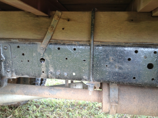 ขาย 6 ล้อ NPR58L เครื่อง 4BE1 110 แรงม้า คัสซีสวยตลอดเส้น เครื่องแน่นไม่มีไอ เกียร์สั้น ยกหัวได้ ยางใหม่ 6 เส้น พวงมาลัยพาวเวอร์ ทะเบียนเต็มพร้อมโอน