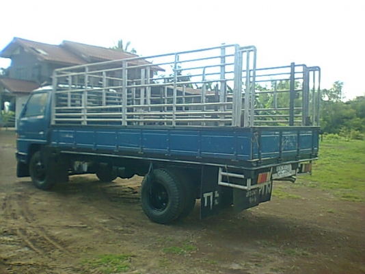 ขาย 6 ล้อ NPR58L เครื่อง 4BE1 110 แรงม้า คัสซีสวยตลอดเส้น เครื่องแน่นไม่มีไอ เกียร์สั้น ยกหัวได้ ยางใหม่ 6 เส้น พวงมาลัยพาวเวอร์ ทะเบียนเต็มพร้อมโอน