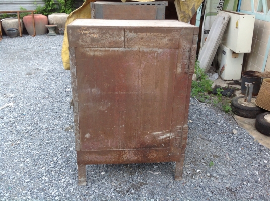 ตู้เก็บเครื่องมือเหล็กอย่างหนามาก