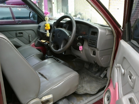 ขายด่วนISUZUปี2001เครื่อง2500พ.ธรรมดา